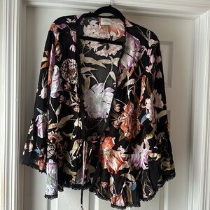 Knox Rose Kimono | Size: L | Minimally worn
